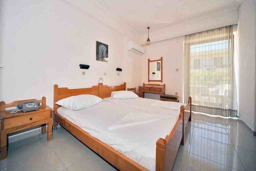 Hotel Paradise 2*